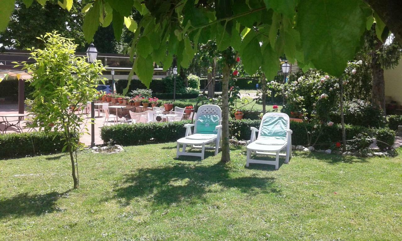 Casale Dei Cento Acri Panzió Firenze Kültér fotó